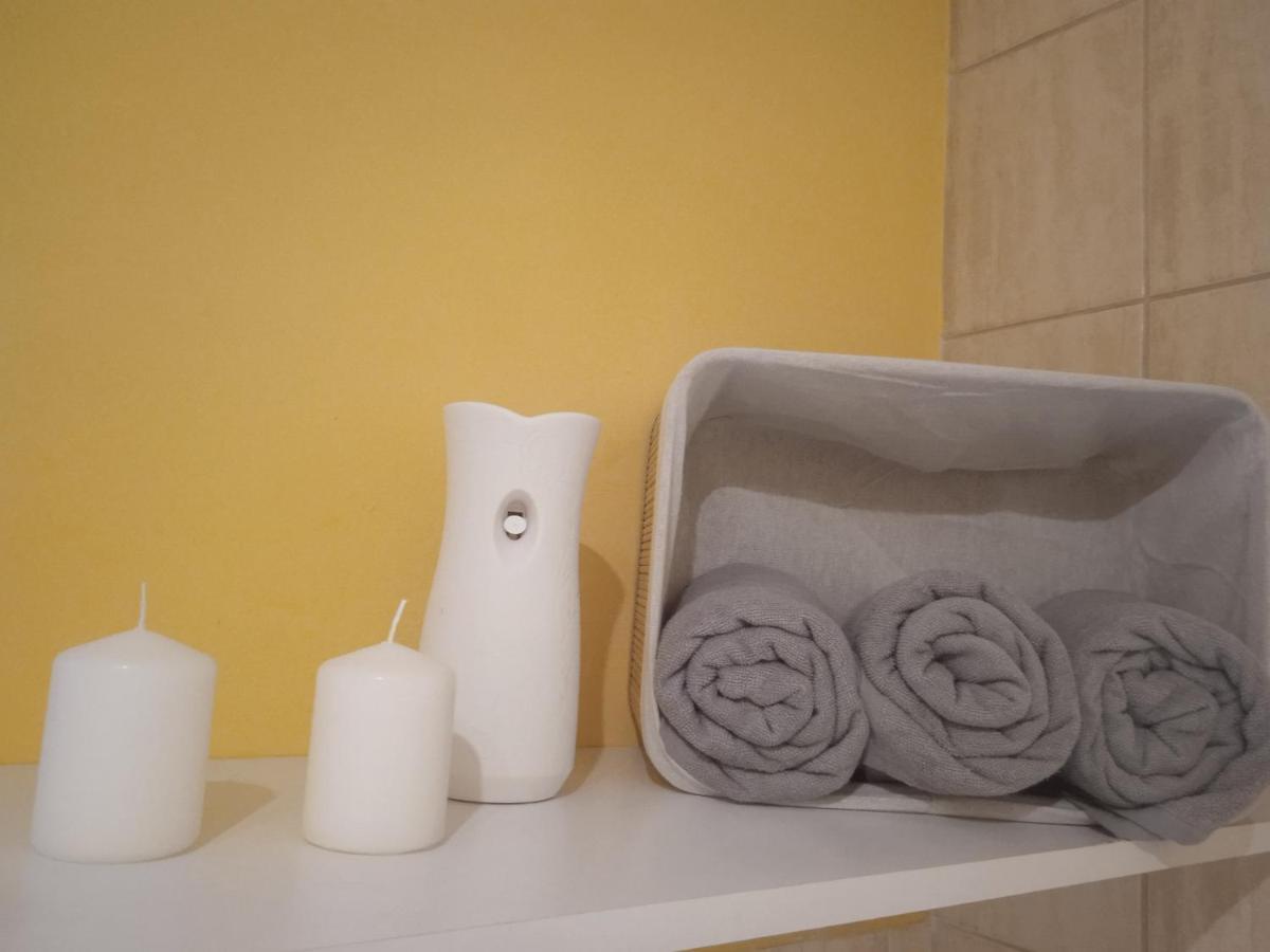 Sloneczny Apartament W Centrum Pieknych Karkonoszy イェレニャ・グーラ エクステリア 写真